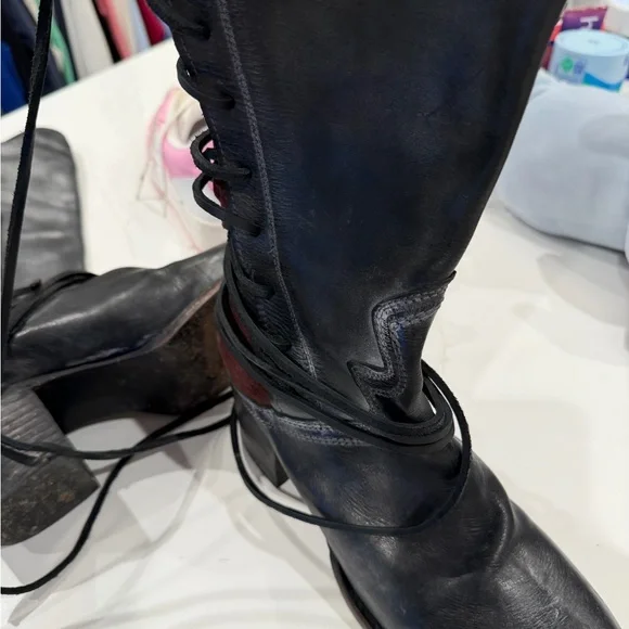 Freebird Stylish Gray Leather Knee-High Boots worn only a few times - Picture 8 of 9